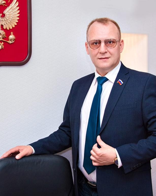 Елхов Алексей Викторович